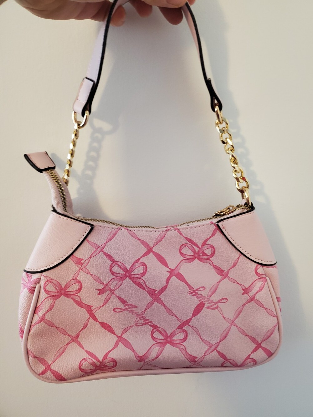 Juicy Couture 'Lovely Bow' Shoulder Bag - Picture 3 of 4